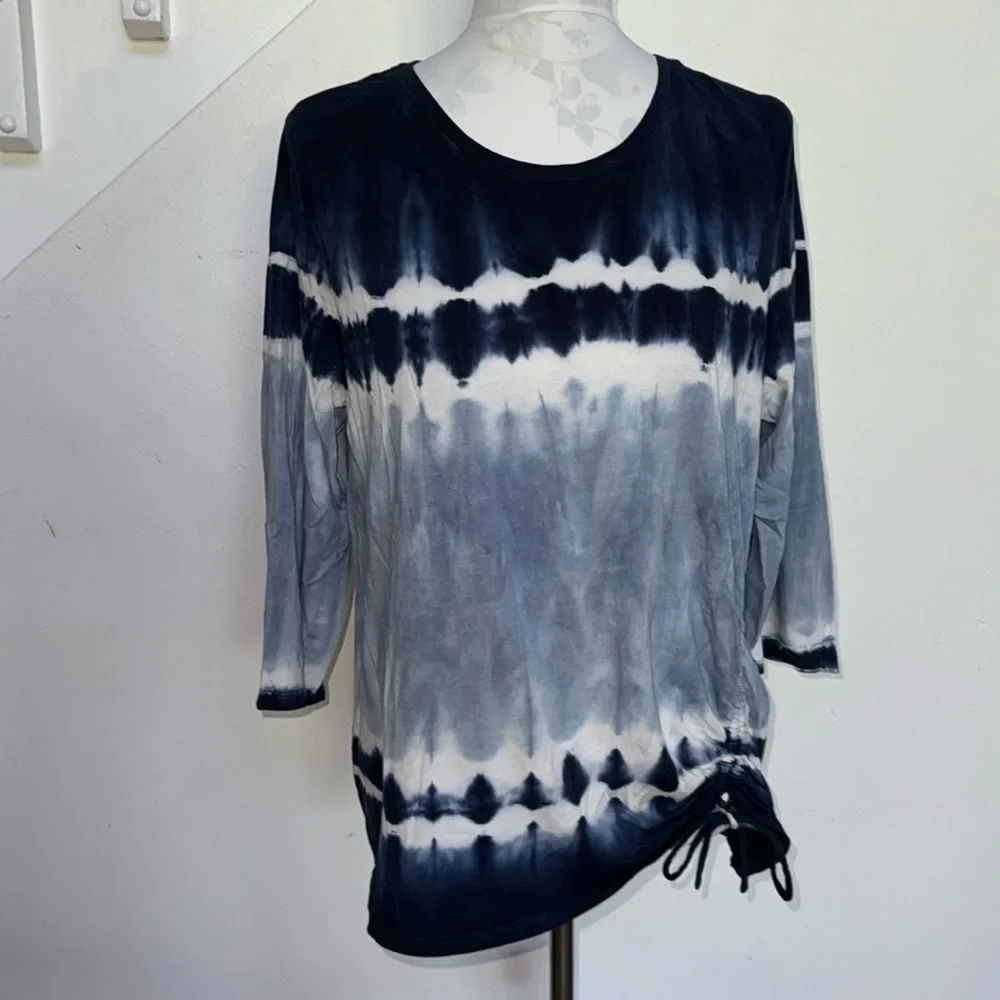 Chico's Zenergy Tie-Dye Drawstring 3/4 Sleeve Blue Tie Dye Top - Picture 1 of 9